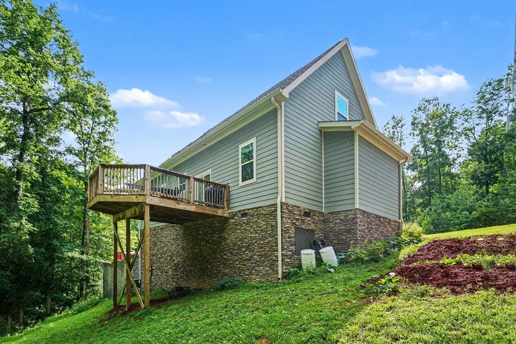 809 Ruby Way White Bluff TN 37187