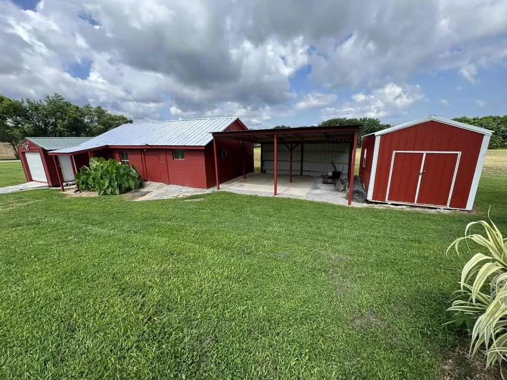 840 Crawford Lane Belvidere TN 37306