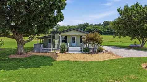 840 Crawford Lane Belvidere TN 37306