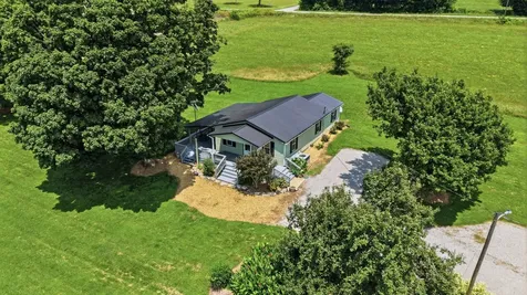 840 Crawford Lane Belvidere TN 37306