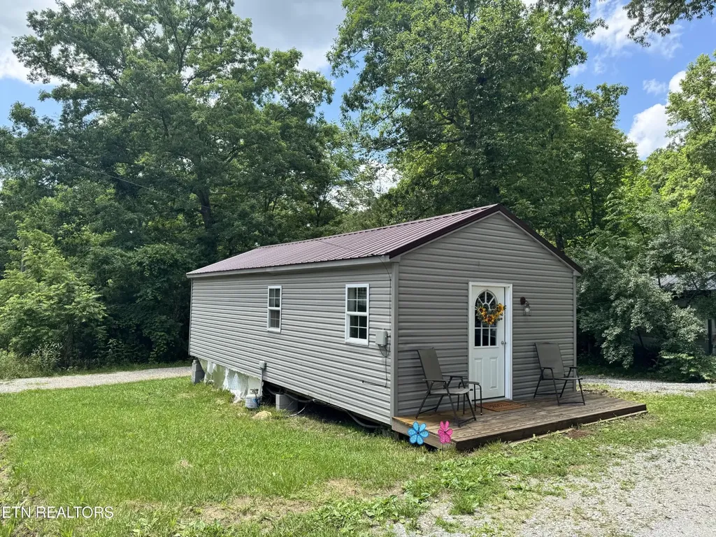 111 Stone Street Crossville TN 38572