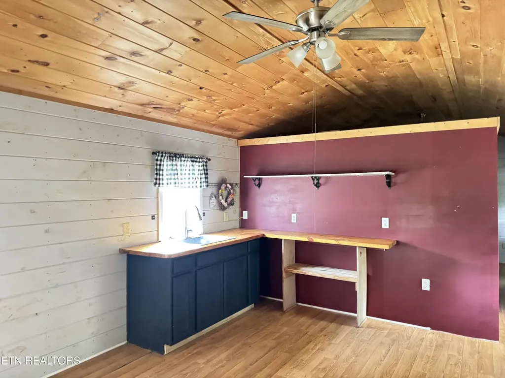 111 Stone Street Crossville TN 38572