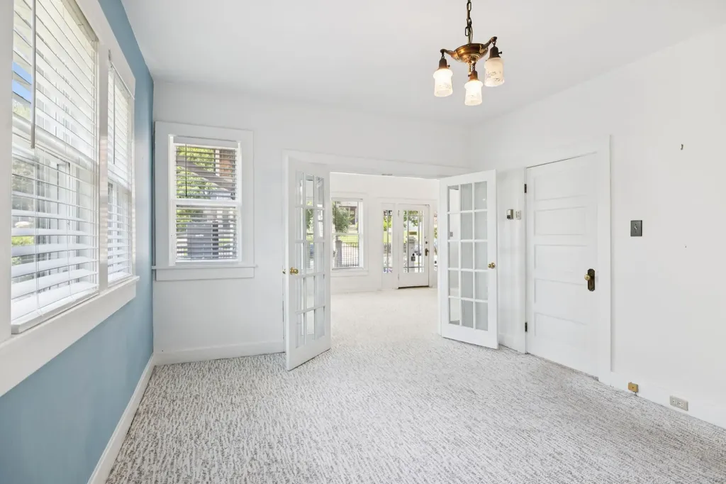 1604 17th Ave, S Nashville TN 37212