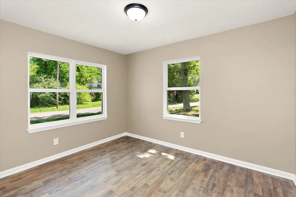 309 Rickenbacker Drive Tullahoma TN 37388