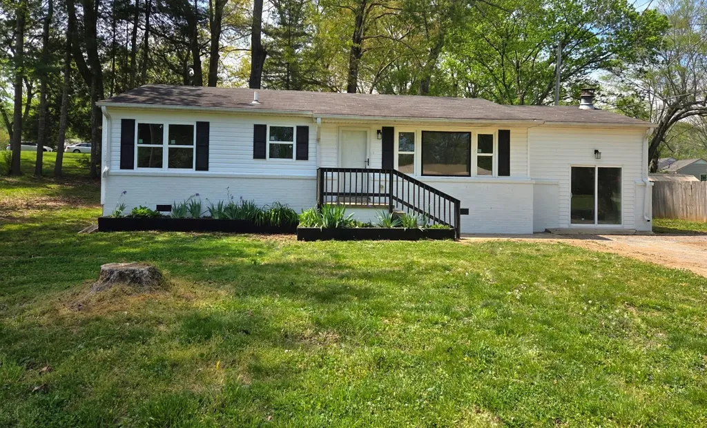 309 Rickenbacker Drive Tullahoma TN 37388