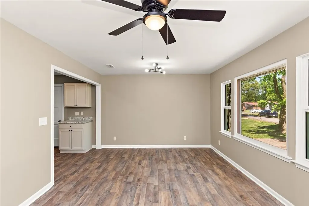 309 Rickenbacker Drive Tullahoma TN 37388