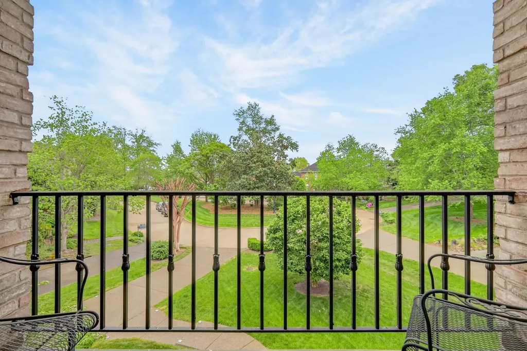 122 Dunham Springs Lane Nashville TN 37205