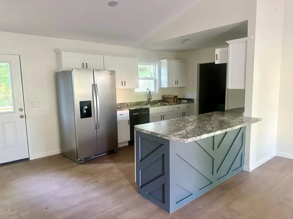 204 E Peter Avenue Monterey TN 38574