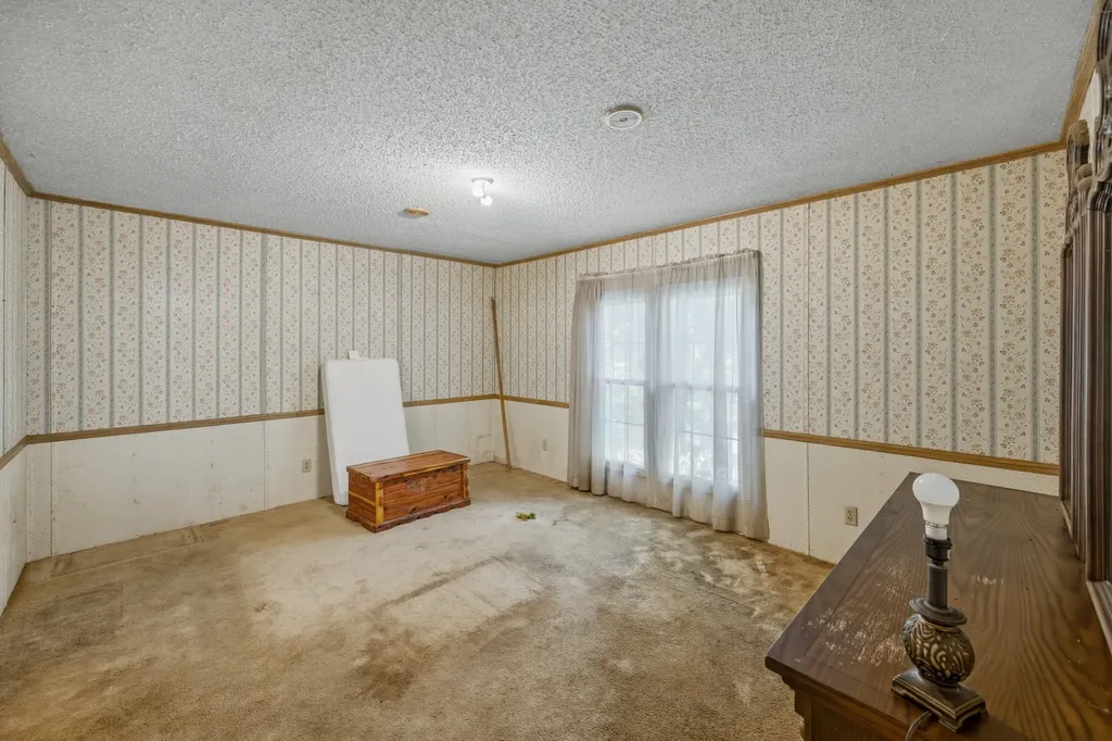 14318 Highway 438, W Linden TN 37096