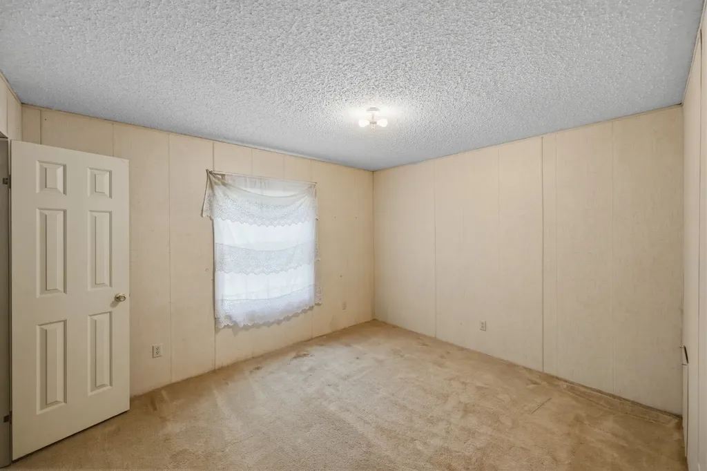 14318 Highway 438, W Linden TN 37096