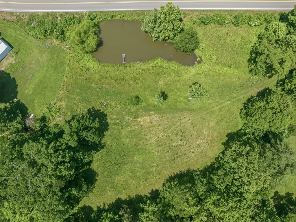14318 Highway 438, W Linden TN 37096