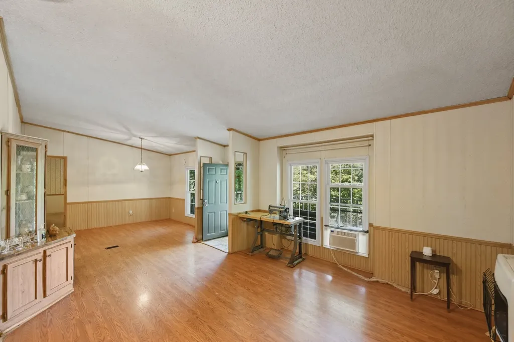 14318 Highway 438, W Linden TN 37096