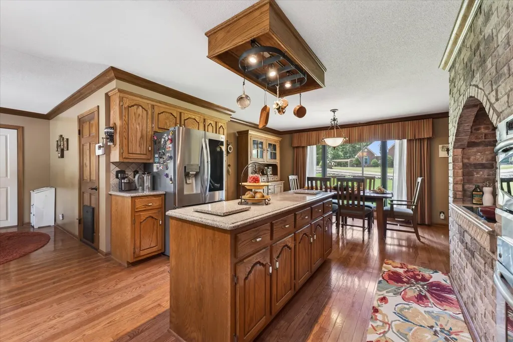1175 Hutcheson Lane Clarksville TN 37040