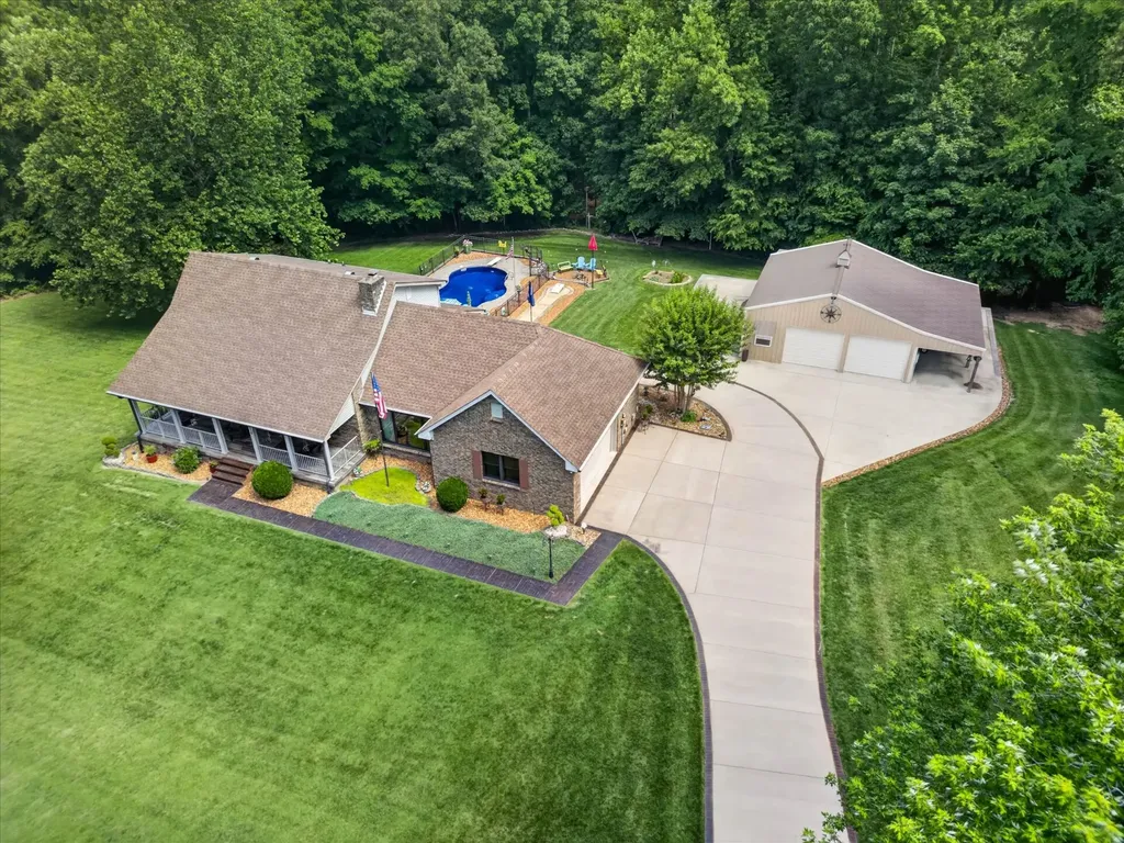 1175 Hutcheson Lane Clarksville TN 37040