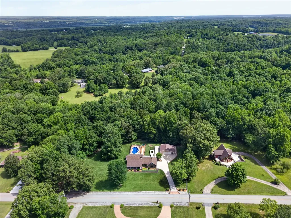 1175 Hutcheson Lane Clarksville TN 37040