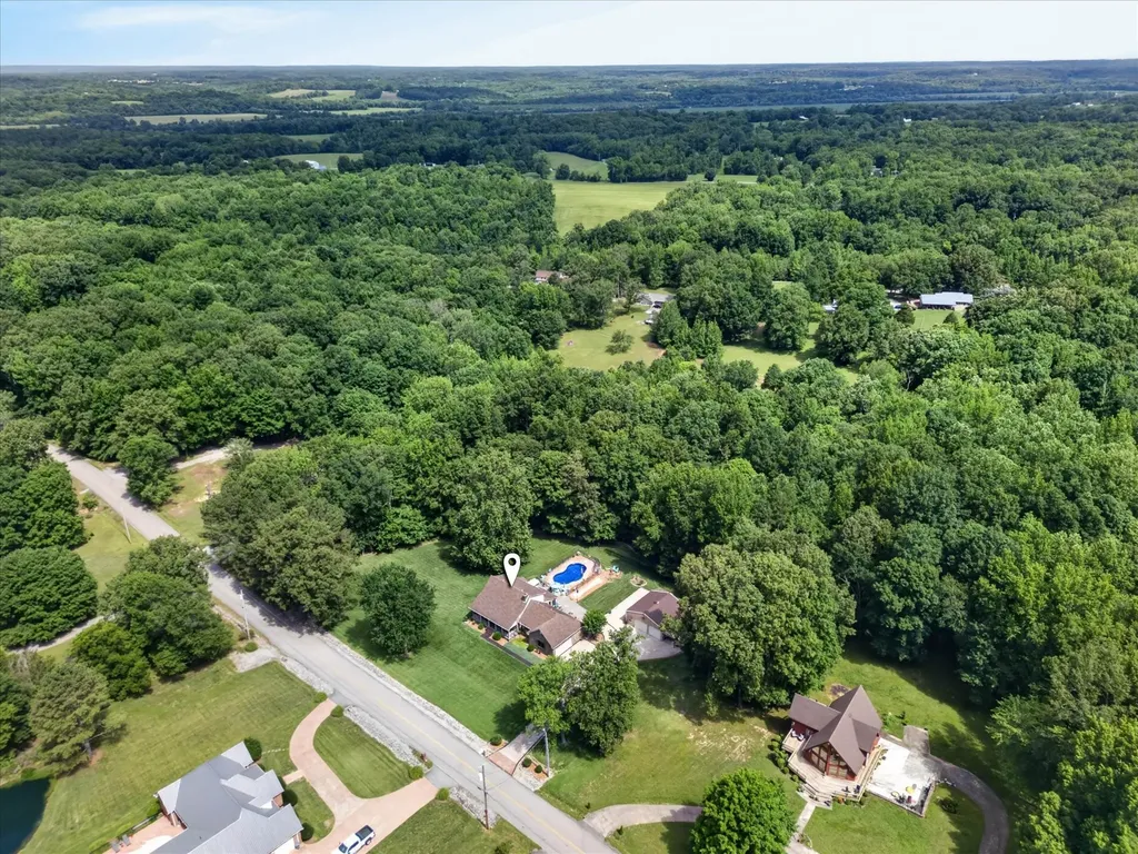 1175 Hutcheson Lane Clarksville TN 37040