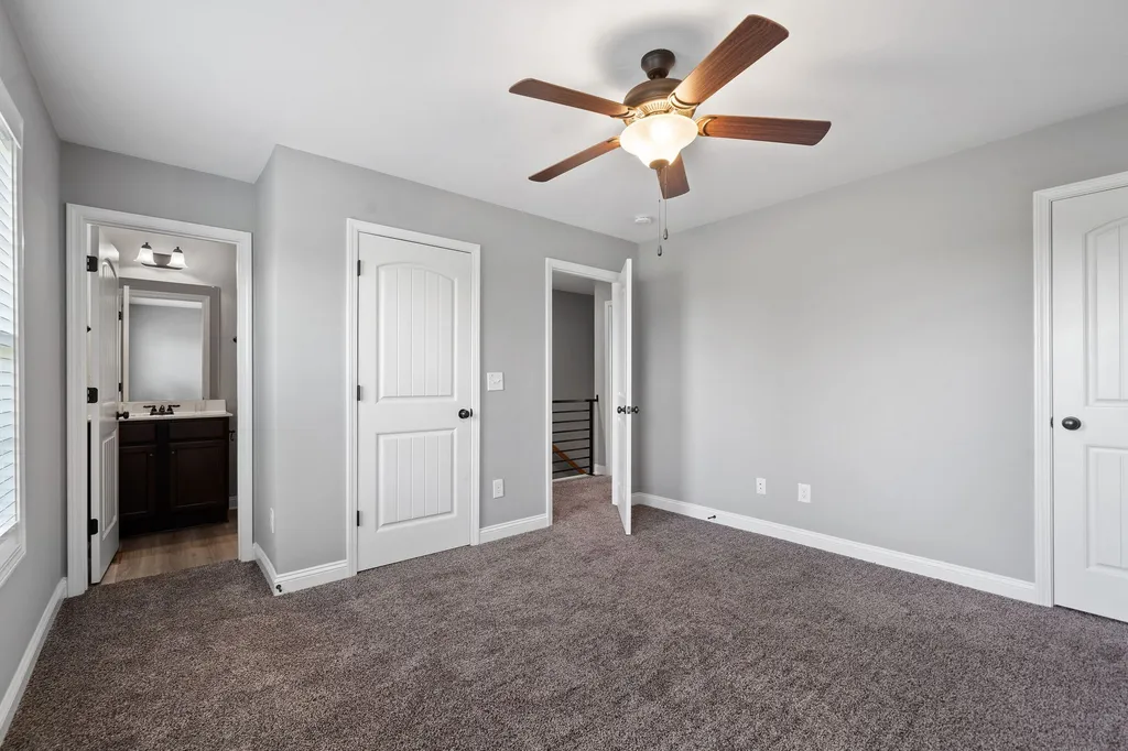 1993 Keeper Court Clarksville TN 37042