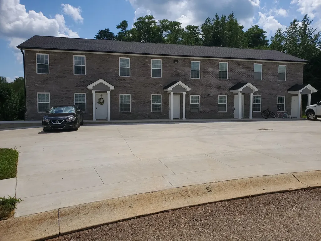 1993 Keeper Court Clarksville TN 37042