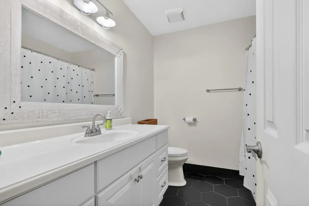 3723 Colonial Heritage Drive Nashville TN 37217