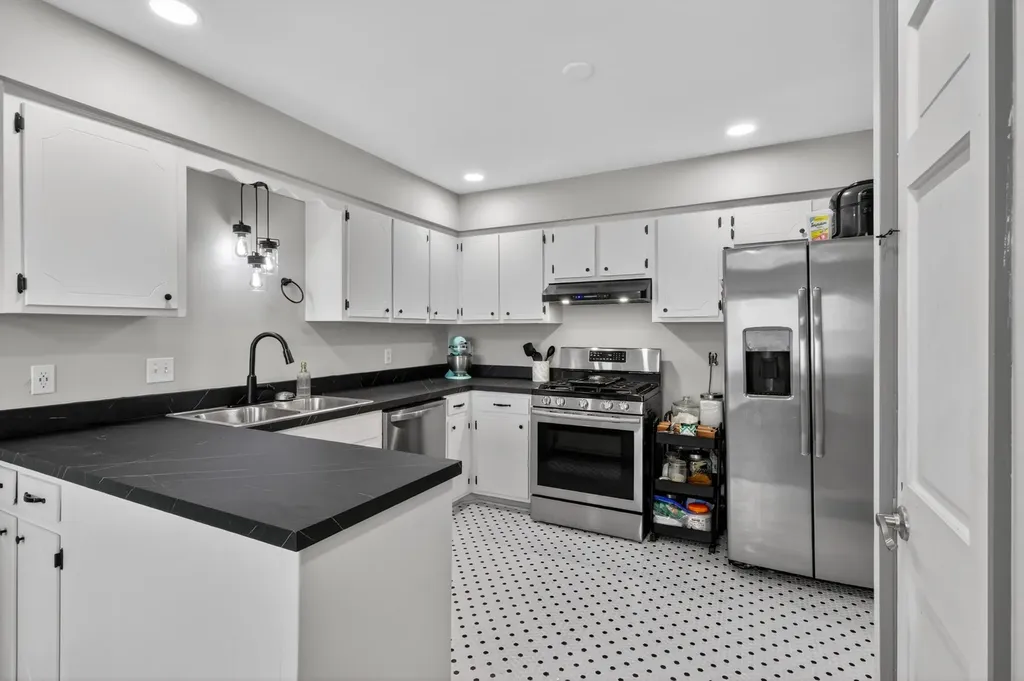 3723 Colonial Heritage Drive Nashville TN 37217
