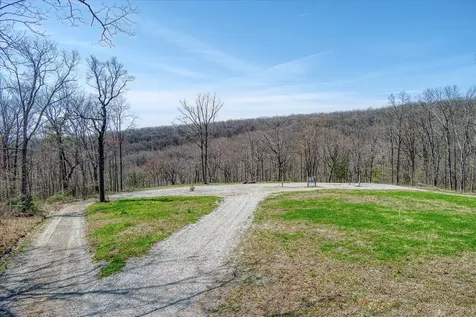 74 Black Cat Trail Rockwood TN 37854