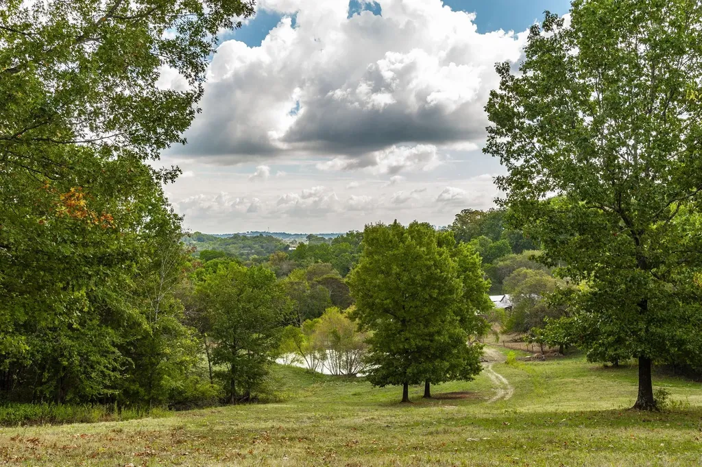 4818 Ashland City Highway Nashville TN 37218