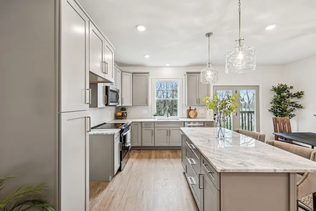 2109 Chadwell Retreat Drive Madison TN 37115