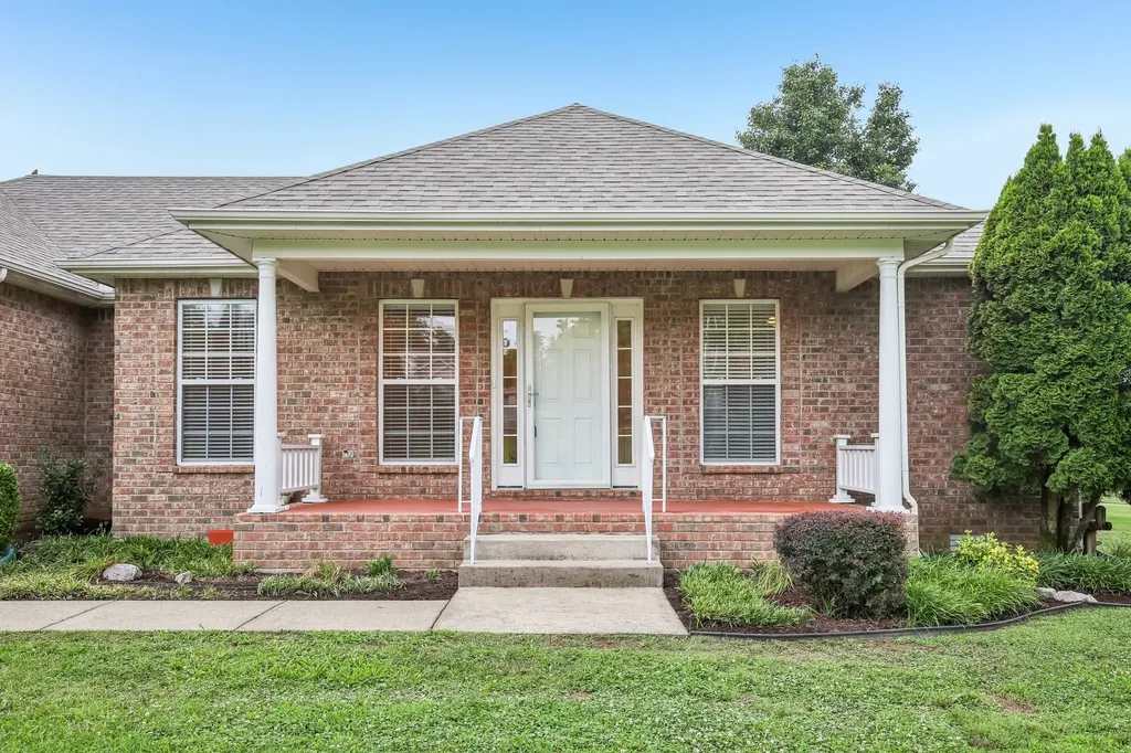 1009 Station Circle Mount Juliet TN 37122
