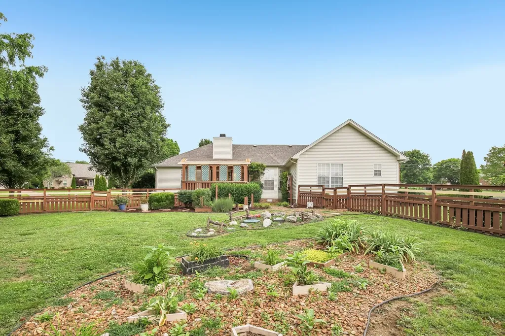 1009 Station Circle Mount Juliet TN 37122