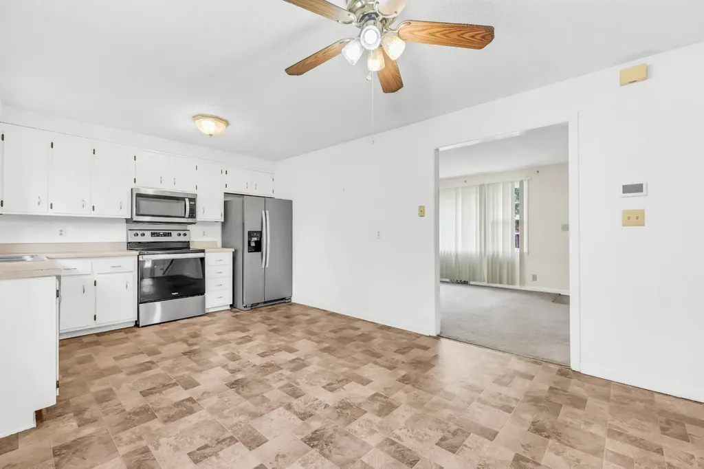 309 Dale Terrace Clarksville TN 37042