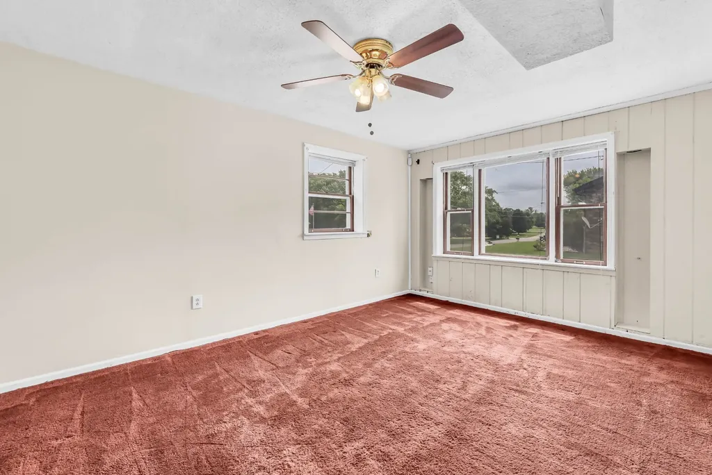 309 Dale Terrace Clarksville TN 37042