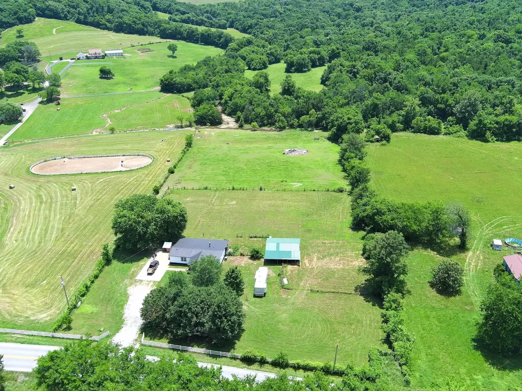 2137 Highway 130, W Shelbyville TN 37160