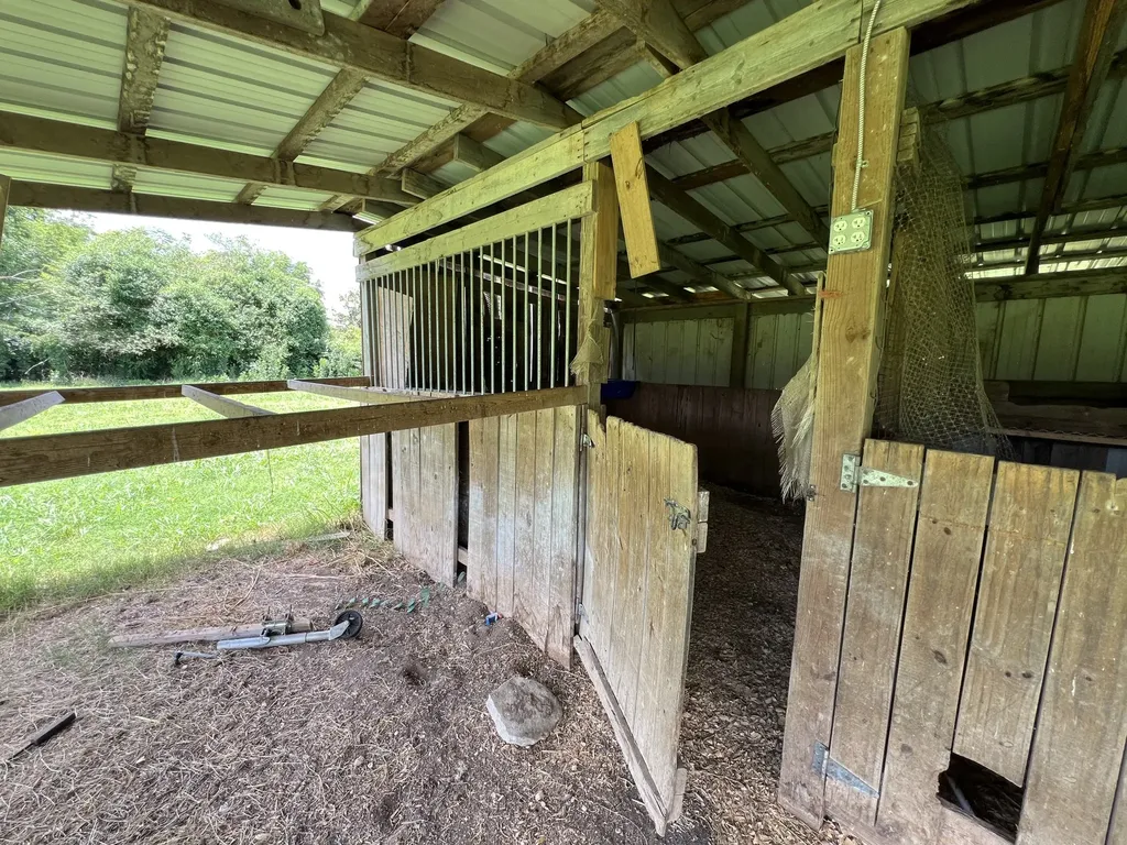 2137 Highway 130, W Shelbyville TN 37160