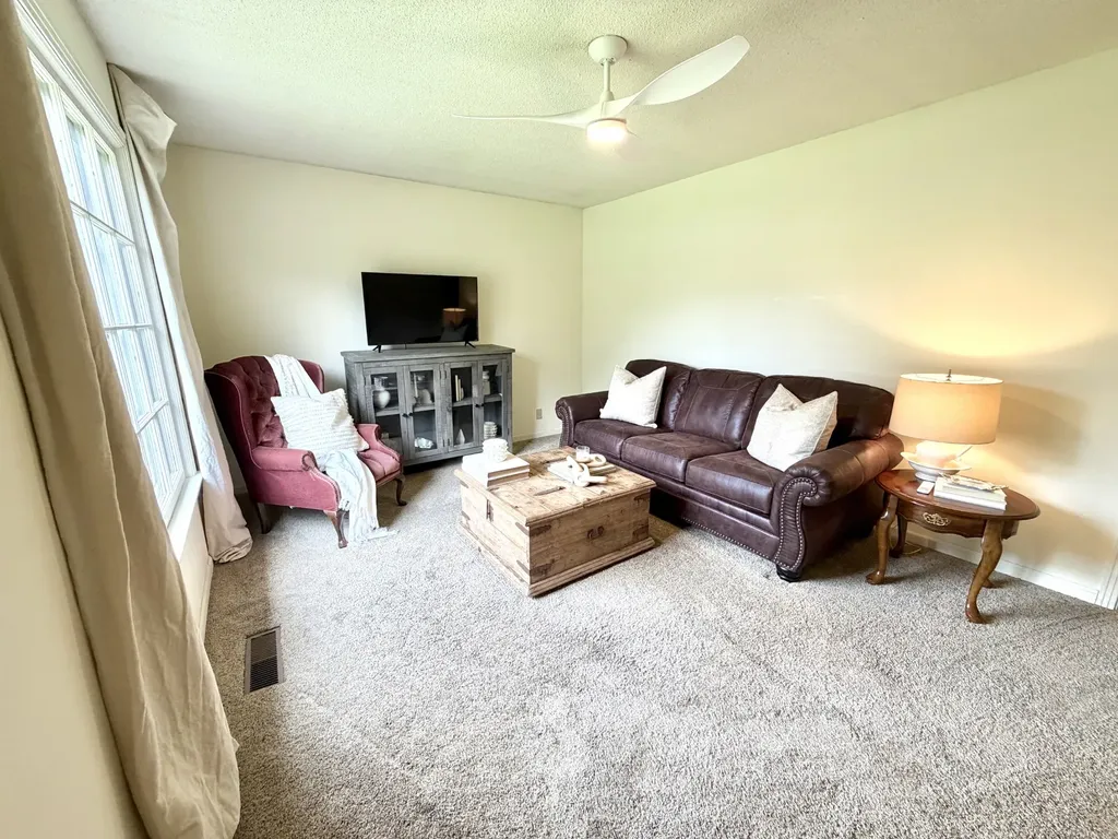 750 Cherokee Drive New Johnsonville TN 37134