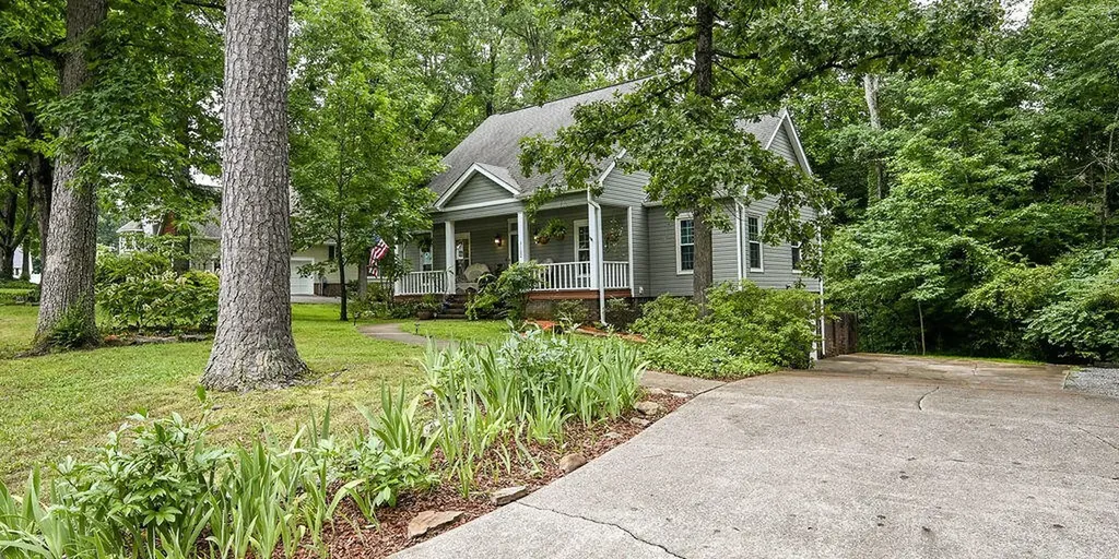 3102 Parkwood Trail, NW Cleveland TN 37312