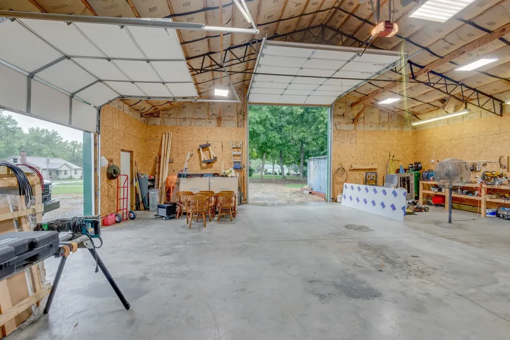 208 Scott Street Dickson TN 37055