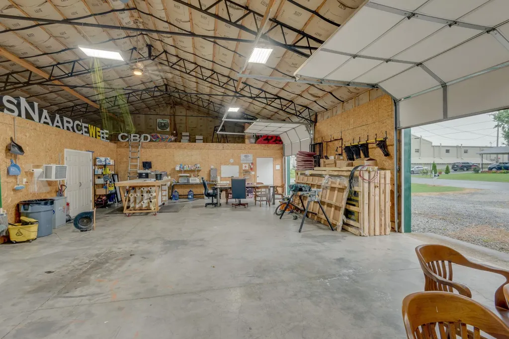 208 Scott Street Dickson TN 37055