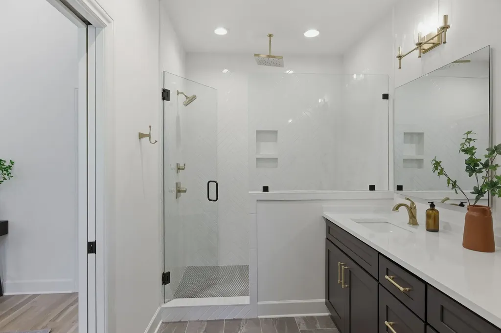 518 E Bend Drive Nashville TN 37209