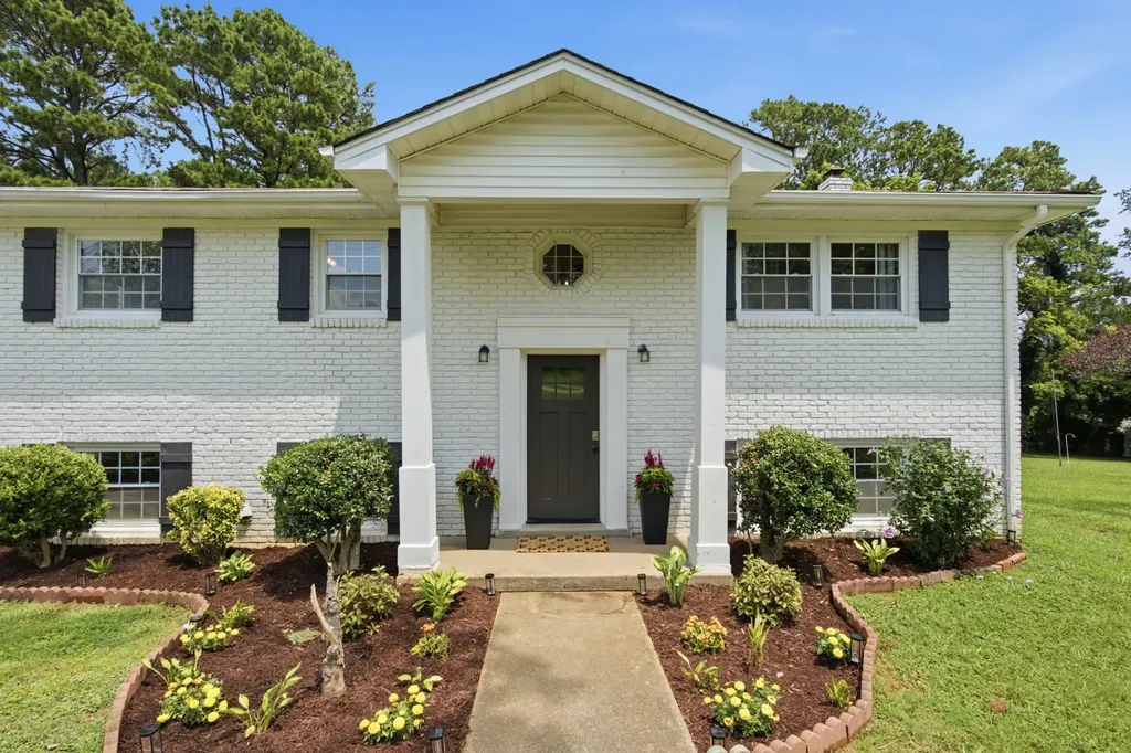 625 6th Ave, S Lewisburg TN 37091