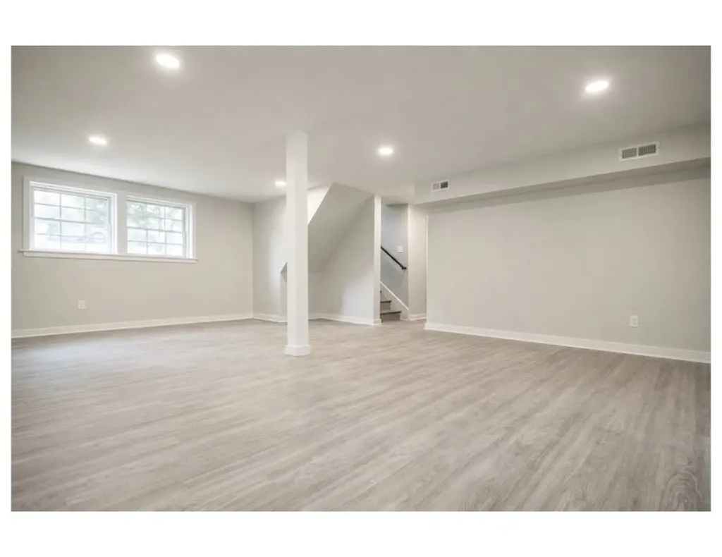 625 6th Ave, S Lewisburg TN 37091