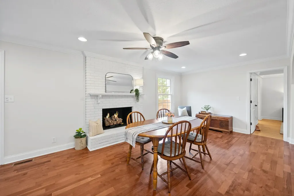 131 Madison Terrace Clarksville TN 37040