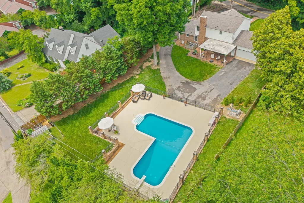 131 Madison Terrace Clarksville TN 37040