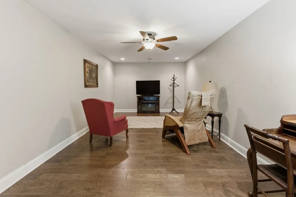 468 Stonegate Drive Lebanon TN 37090