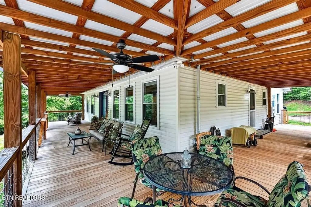 211 Arizona Lane Walling TN 38587