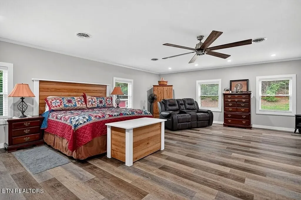 211 Arizona Lane Walling TN 38587