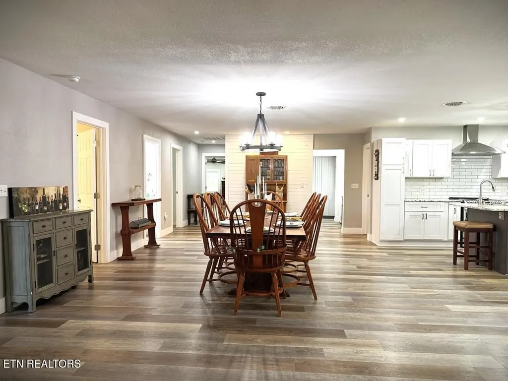 211 Arizona Lane Walling TN 38587