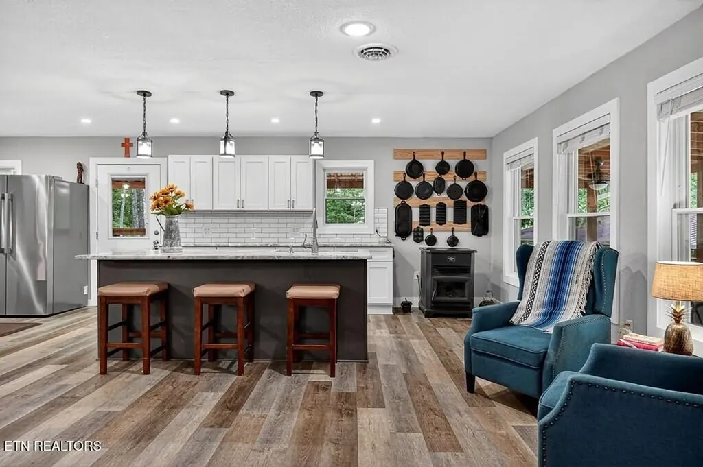 211 Arizona Lane Walling TN 38587