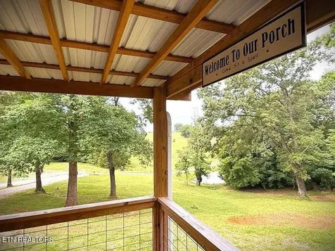 211 Arizona Lane Walling TN 38587