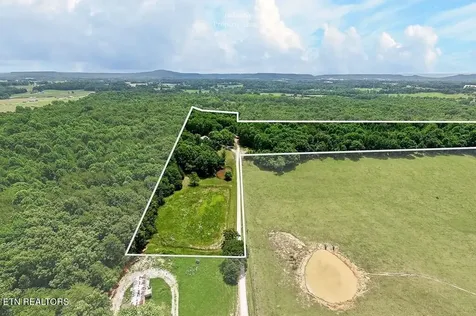 211 Arizona Lane Walling TN 38587
