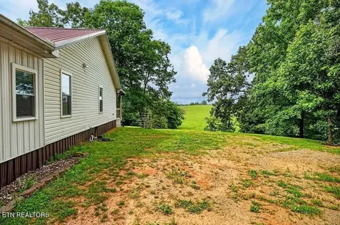 211 Arizona Lane Walling TN 38587